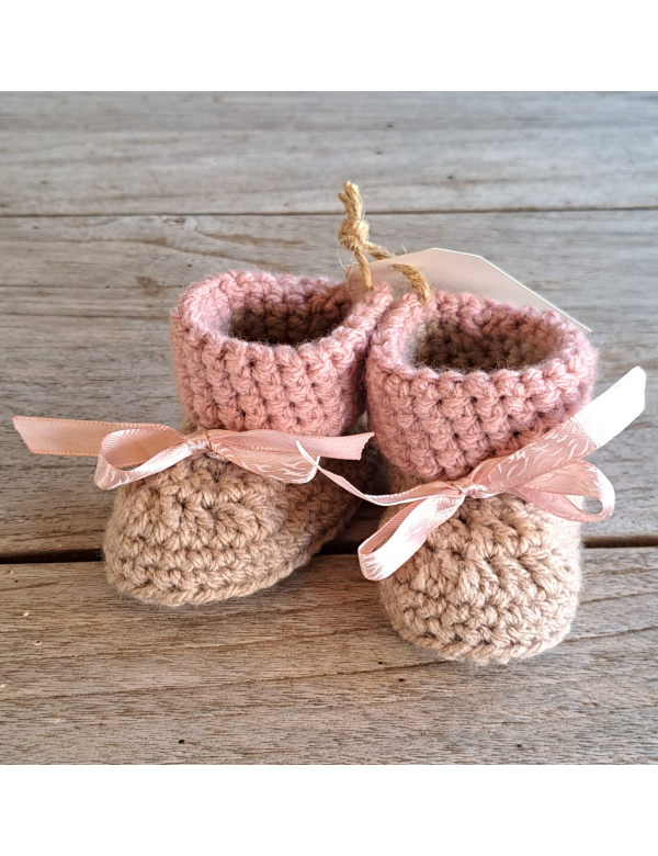 Booties /Slofjes linnen met oudroze + strikjes / wol