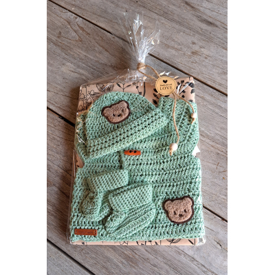 Cadeauset : Mutsje  + Jasje  + Slofjes / lichtgroen, wol