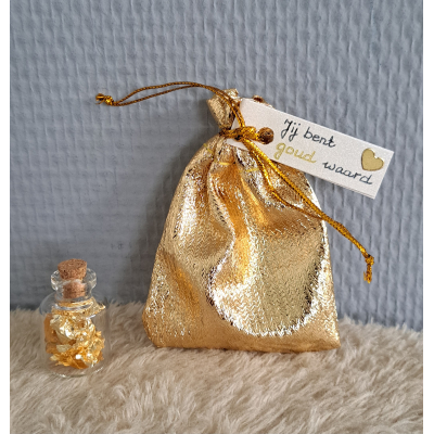 Cadeau tasje goud 'Jij bent goud waard '+ glazen flesje met bladgoud