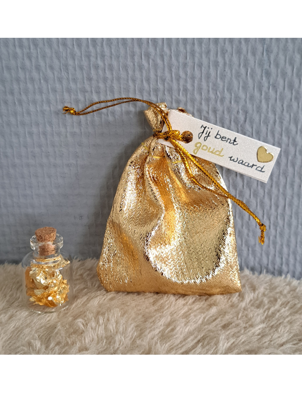 Cadeau tasje goud 'Jij bent goud waard '+ glazen flesje met bladgoud Cadeau tasje goud 'Jij bent goud waard '+ glazen flesje met bladgoud