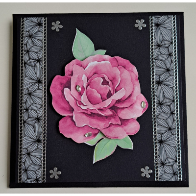 Rouw wenskaart, zwart met roze roos + wit inlegvel  + envelop