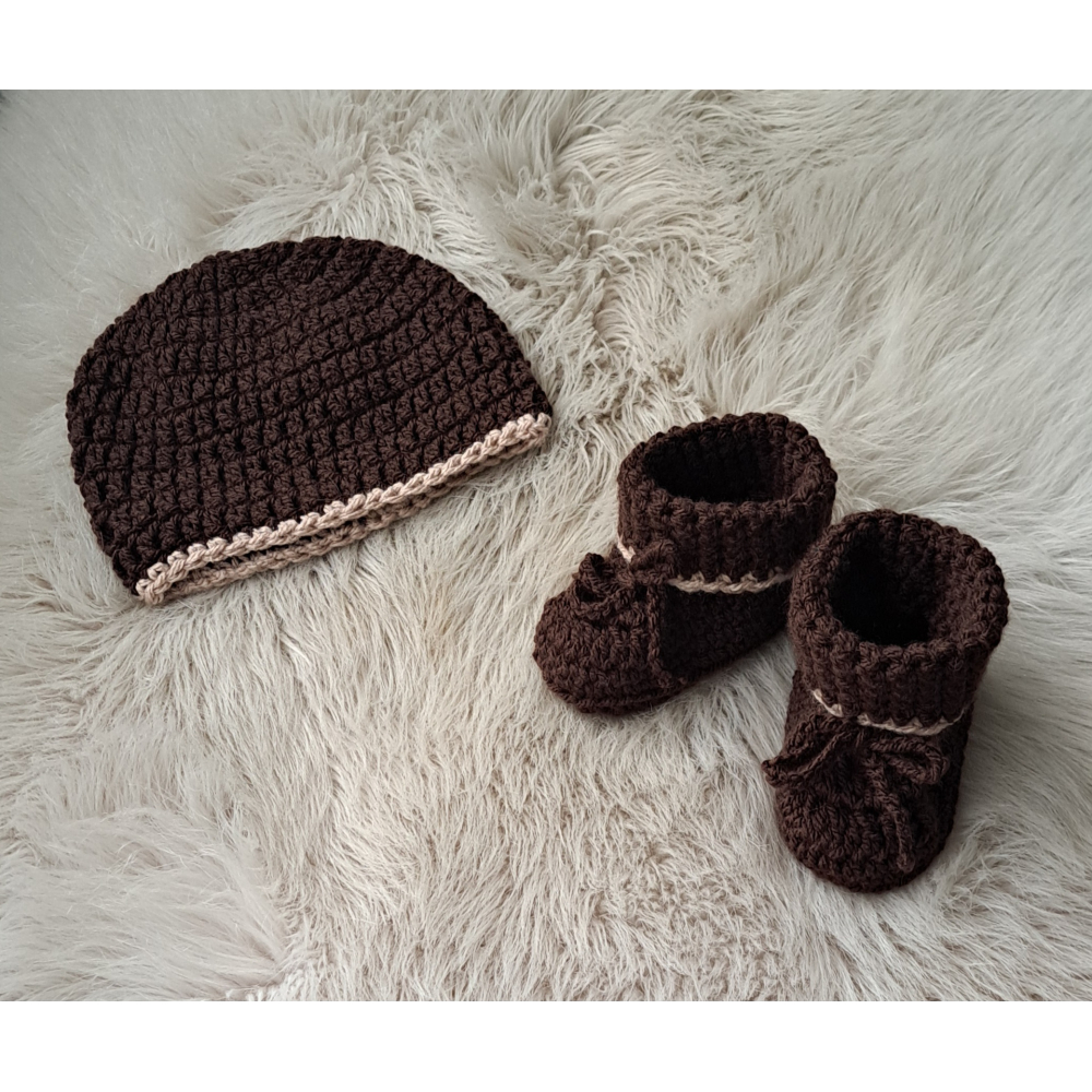 Set : Mutsje + slofjes / donkerbruin met lichtbruine rand, wol