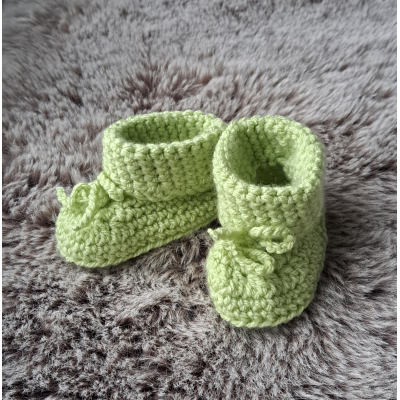 Booties / Slofjes , lichtgroen, wol