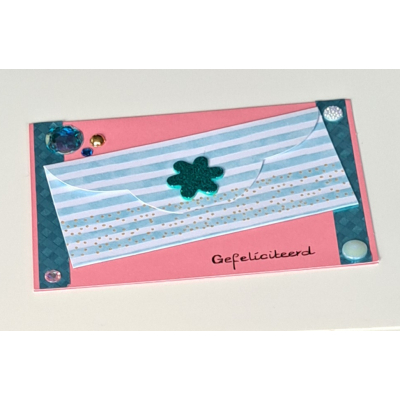 Wenskaart gefeliciteerd roze + cadeau envelopje, blauwe strepen / glitterbloem
