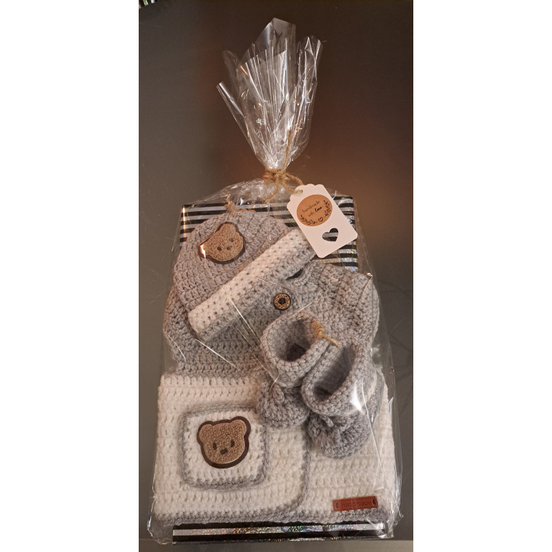 Cadeauset : Mutsje + Vestje met beerapplicatie + Slofjes / Grijs + wit