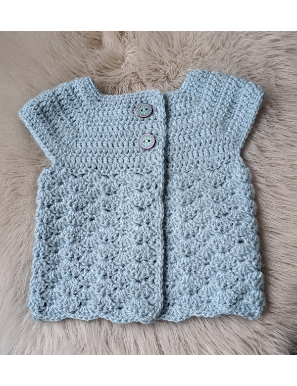 Vestje , ijsblauw met schelpsteek, wol