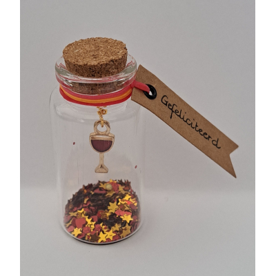 Wensflesje, wijnglas rood, 'Gefeliciteerd'